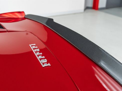 Used 2011 Ferrari 458 Italia Coupe RWD image 99