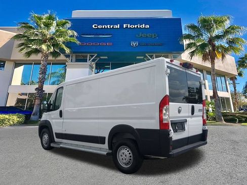 Used 2025 RAM ProMaster 2500 w/ U-Haul Equipment Group FWD image 7