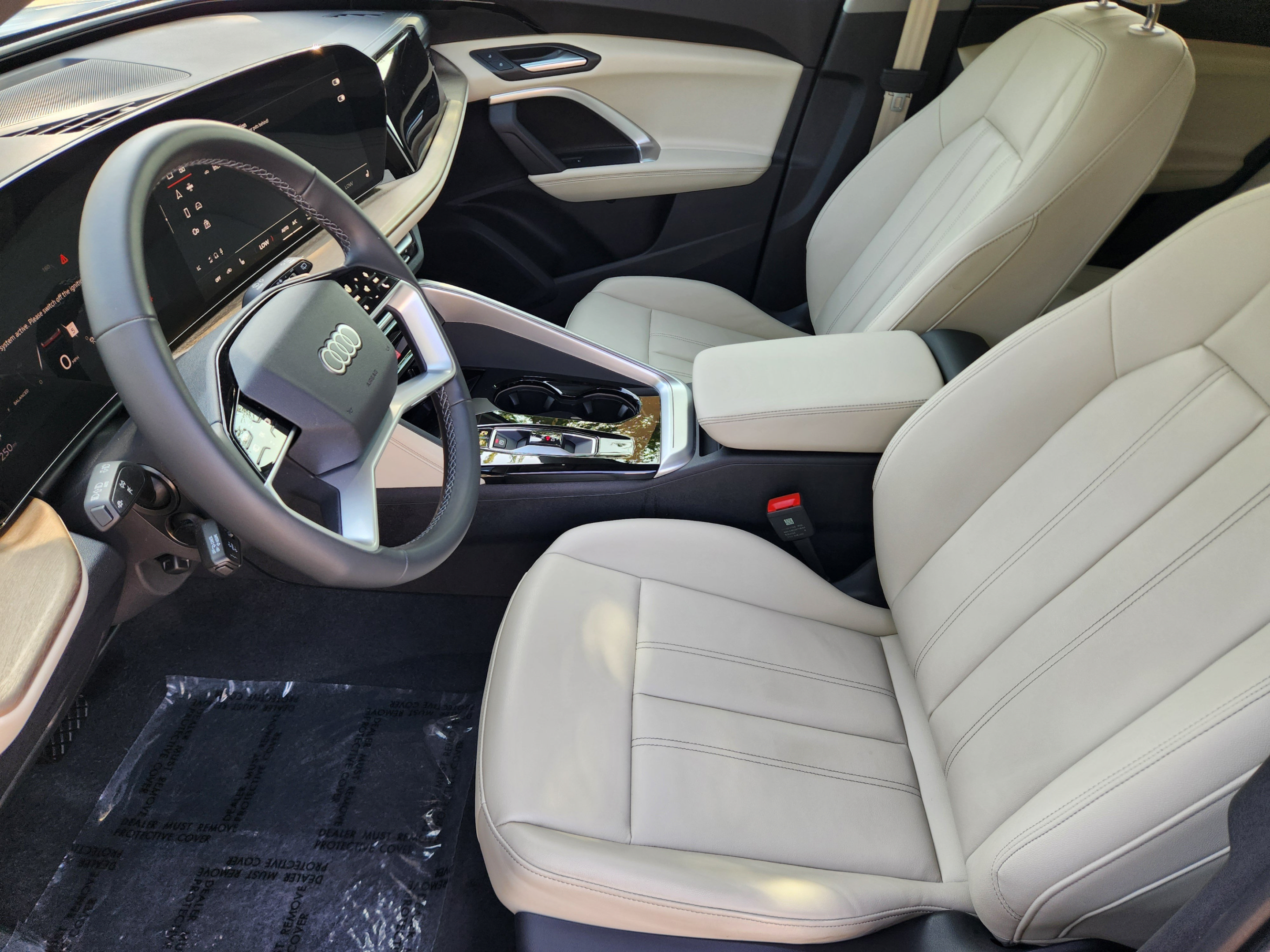 Used 2025 Audi Q5 Premium AWD/4WD image 5