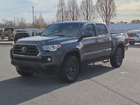 Used 2023 Toyota Tacoma SR5 image 2