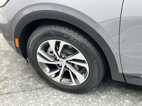 Certified 2022 Buick Envision Essence w/ Technology Package I image 33