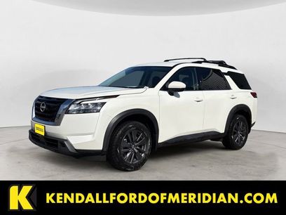Used 2022 Nissan Pathfinder SV