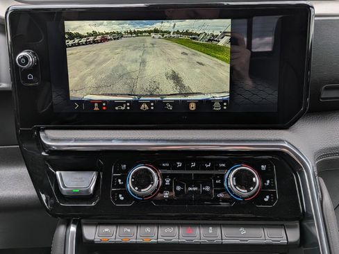 New 2026 GMC Sierra 1500 Denali AWD/4WD image 18