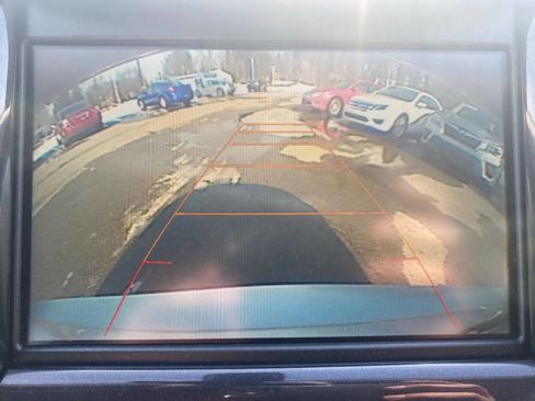 Used 2016 Chevrolet Impala LT w/ Convenience Package image 15