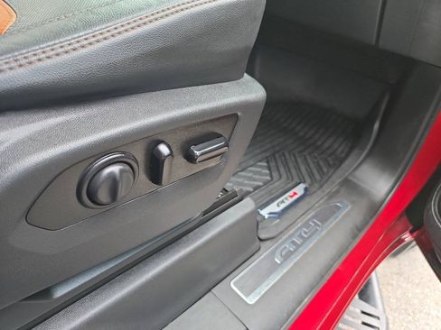 Used 2020 GMC Sierra 1500 AT4 AWD/4WD image 32