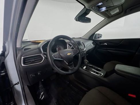 Used 2024 Chevrolet Equinox LT image 20