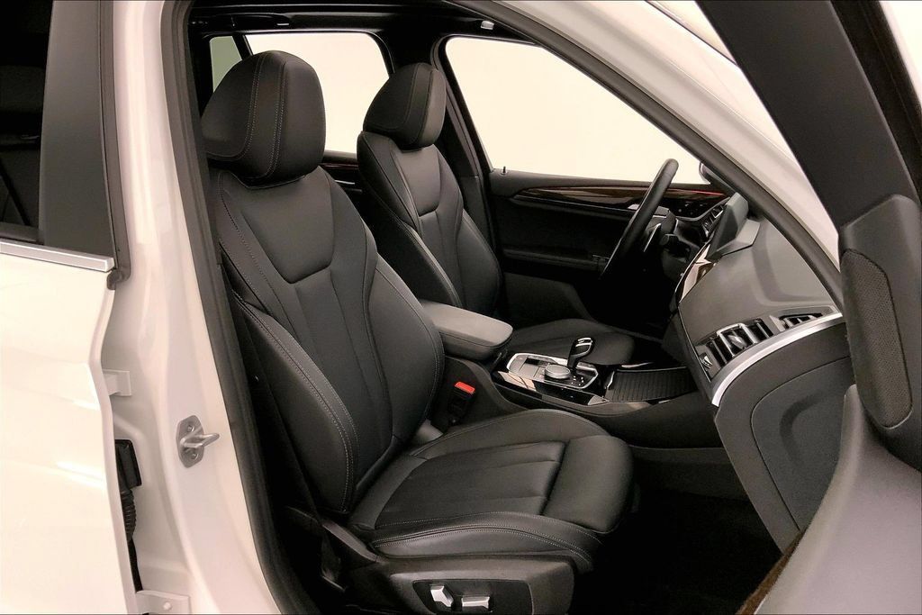 Certified 2023 BMW X3 xDrive30i AWD/4WD image 6