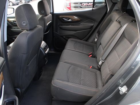 Used 2020 GMC Terrain SLE w/ Driver Convenience Package AWD/4WD image 16