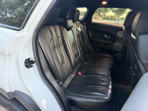Used 2015 Land Rover Range Rover Evoque Dynamic AWD/4WD image 13