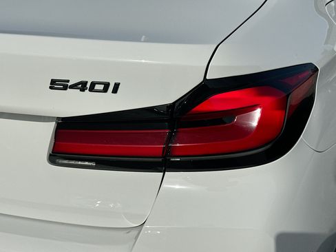 Used 2021 BMW 540i w/ M Sport Package RWD image 32