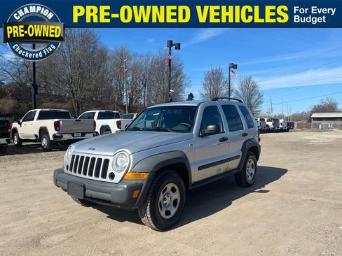 Used 2006 Jeep Liberty Sport image 1