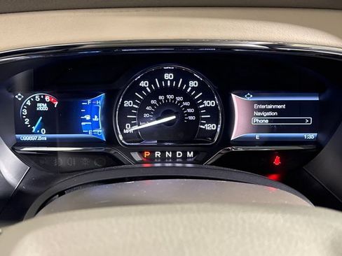 Used 2015 Lincoln Navigator 4WD image 57