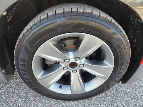 Used 2018 Dodge Charger SXT Plus image 9