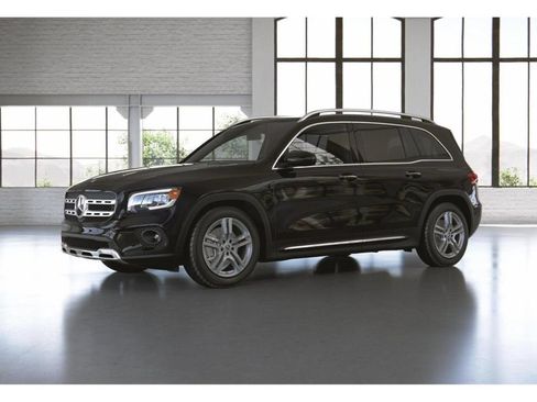 Certified 2023 Mercedes-Benz GLB 250 4MATIC image 39
