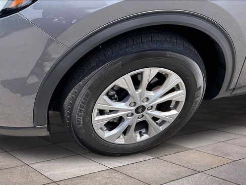 Used 2024 Ford Escape Active w/ Cold Weather Package FWD image 8