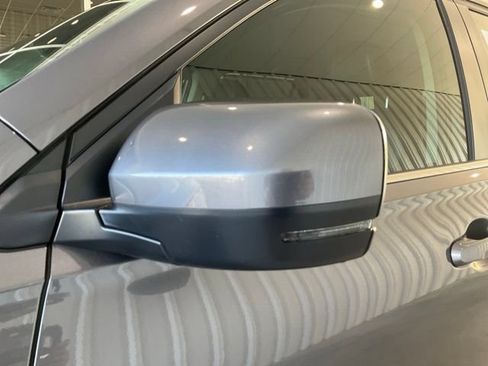 Certified 2025 Honda Pilot EX-L image 3