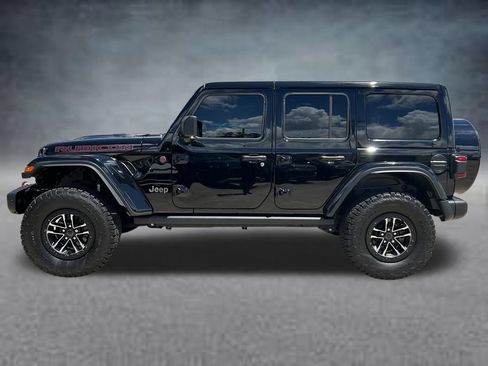 Used 2025 Jeep Wrangler Unlimited Rubicon AWD/4WD image 3