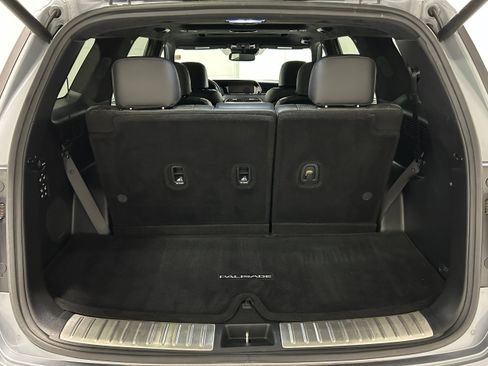 Used 2020 Hyundai Palisade Limited w/ Winter Weather Package AWD/4WD image 34