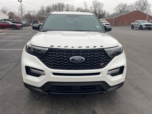 Used 2023 Ford Explorer ST w/ Equipment Group 401A image 8