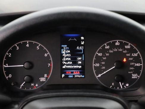 Used 2024 Toyota Corolla LE image 23