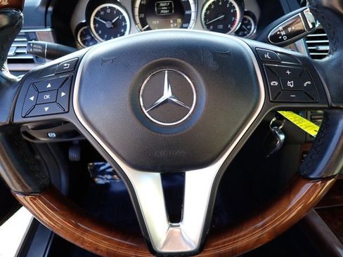 Used 2012 Mercedes-Benz E 350 4MATIC Sedan image 15
