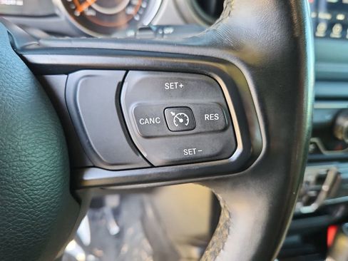 Used 2022 Jeep Wrangler Unlimited Sport AWD/4WD image 21