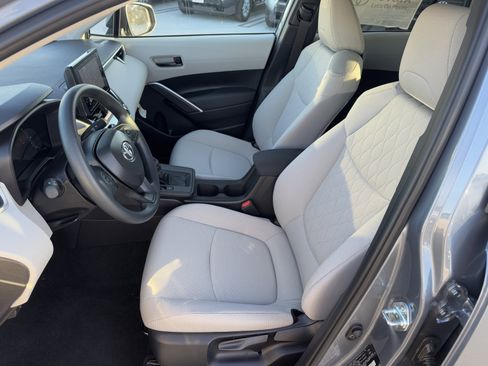 New 2026 Toyota Corolla Cross L image 2