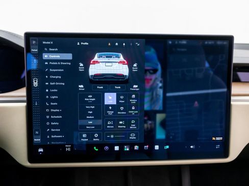Used 2022 Tesla Model X AWD/4WD image 27
