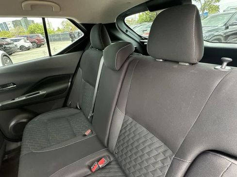 Used 2022 Nissan Kicks SV FWD image 23