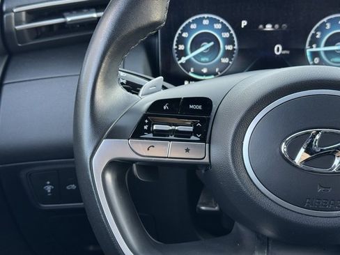 Used 2022 Hyundai Santa Cruz SEL Premium image 24