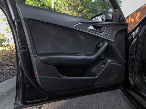 Used 2017 Audi S6 Premium Plus w/ S6 Sport Package image 30