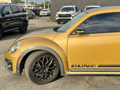 Used 2017 Volkswagen Beetle 1.8T Dune FWD image 9