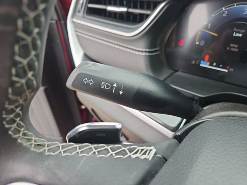 Used 2023 Jeep Grand Cherokee L Laredo RWD image 25