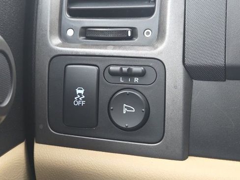 Used 2011 Honda CR-V LX image 20