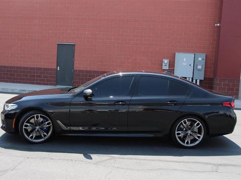 Used 2023 BMW M550i xDrive AWD/4WD image 5