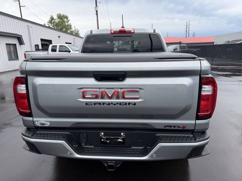 Used 2024 GMC Canyon AT4 w/ AT4 Premium Package AWD/4WD image 7