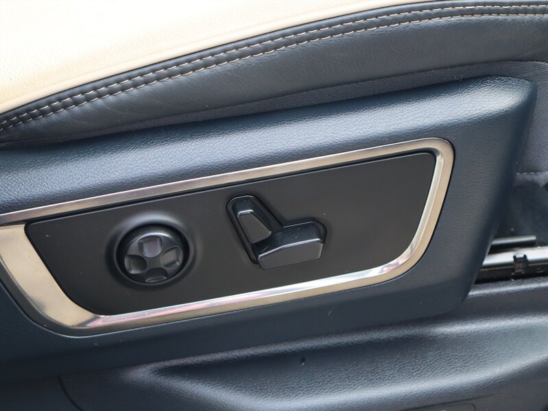 Used 2020 RAM 1500 Limited AWD/4WD image 16