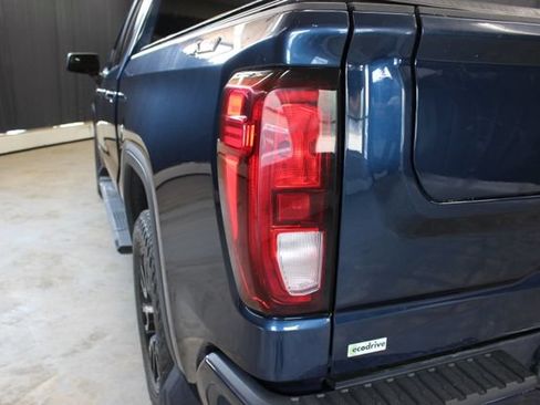 Used 2021 GMC Sierra 1500 Elevation w/ X31 Off-Road Package AWD/4WD image 46