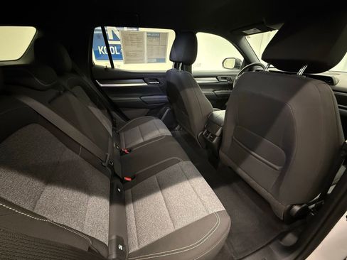 Used 2025 GMC Terrain Elevation AWD/4WD image 6