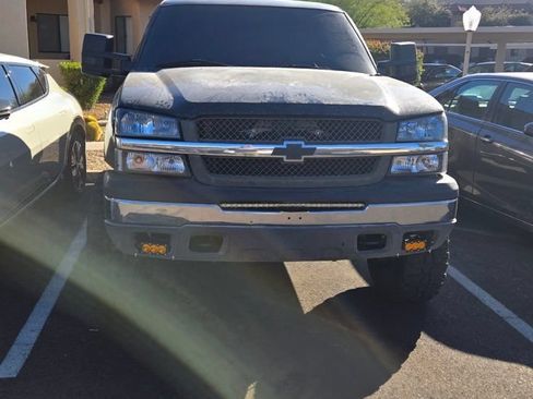 Used 2003 Chevrolet Silverado 1500 LS w/ Suspension Package, Off-Road AWD/4WD image 4