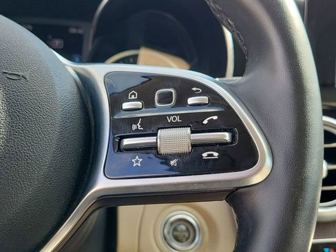 Used 2019 Mercedes-Benz C 300 4MATIC Sedan image 21