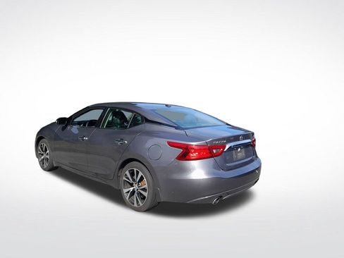 Used 2018 Nissan Maxima 3.5 SV FWD image 5