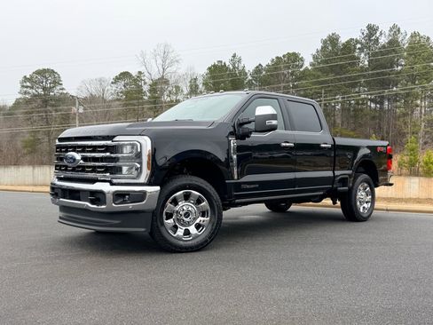 New 2026 Ford F250 King Ranch w/ Chrome Package AWD/4WD image 2
