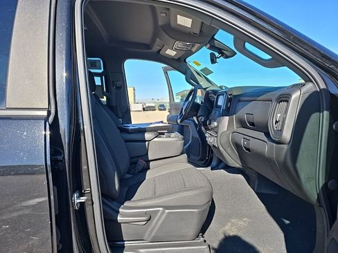 Used 2023 Chevrolet Silverado 2500 Custom w/ Custom Value Package AWD/4WD image 13