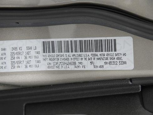 Used 2017 Jeep Cherokee Latitude w/ Comfort/Convenience Group image 23