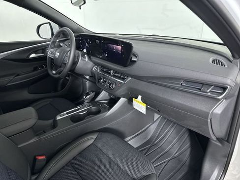 New 2026 Buick Envista Preferred w/ Convenience I Package FWD image 31