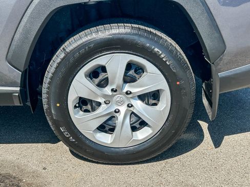 Used 2024 Toyota RAV4 LE image 11