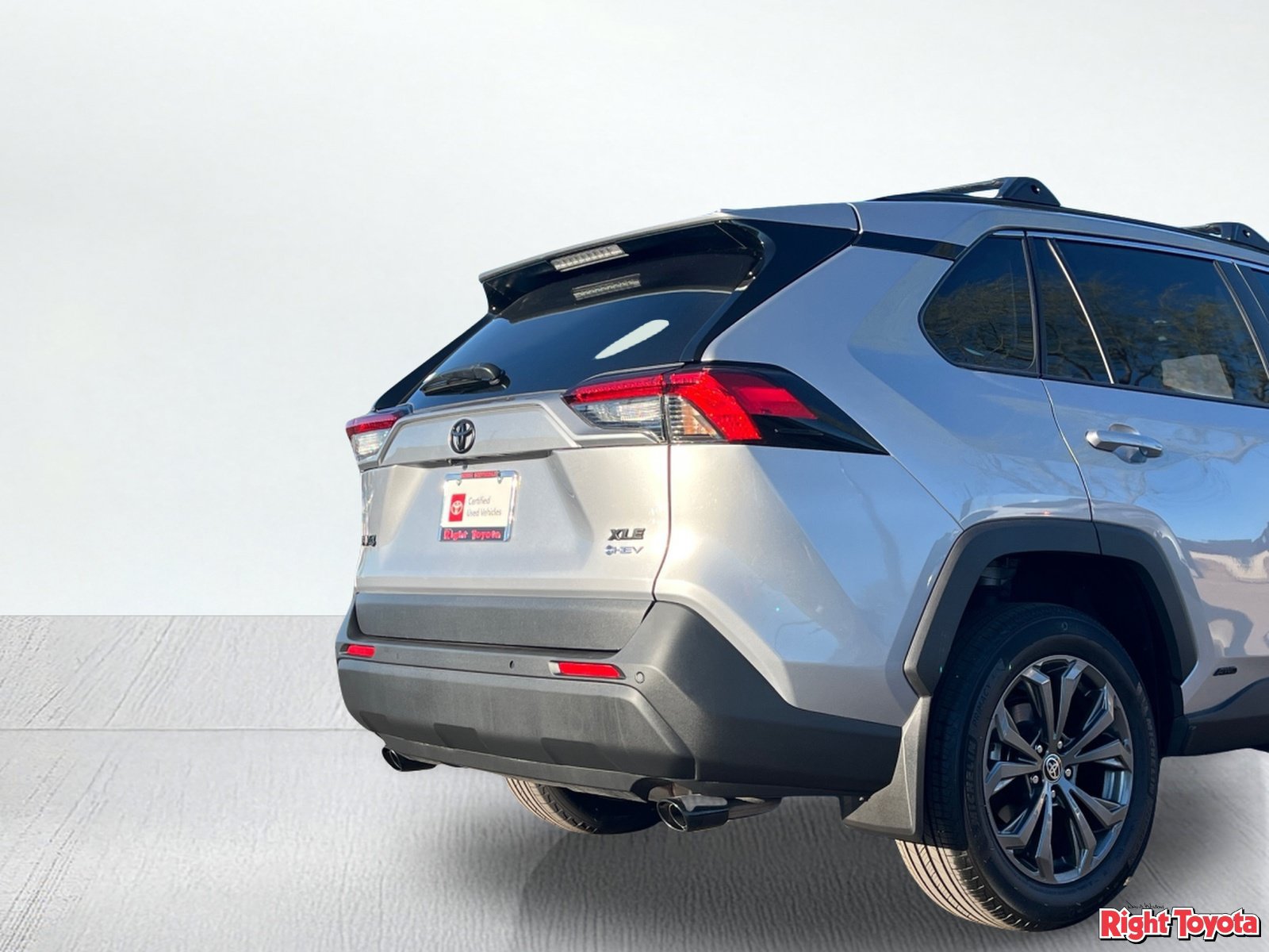 Certified 2025 Toyota RAV4 XLE Premium w/ Weather Package AWD/4WD image 12