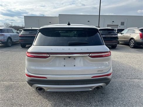 Used 2023 Lincoln Corsair FWD w/ Equipment Group 101A image 6