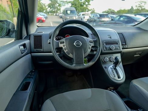 Used 2010 Nissan Sentra 2.0 S FWD image 24